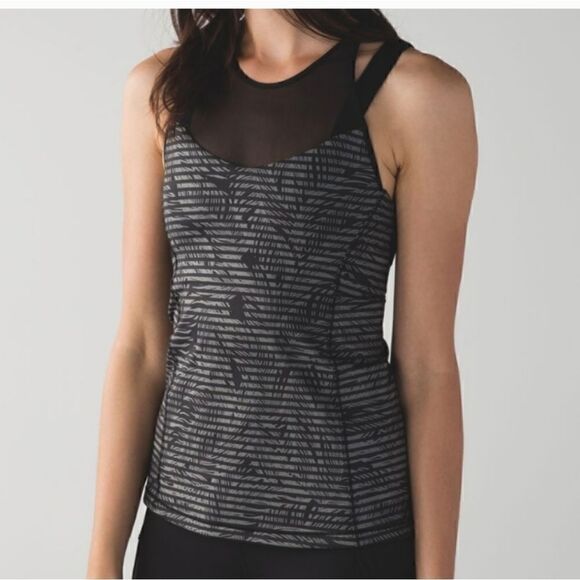Lululemon Athletica Running in the City Tank Stripe Play Slate Black Size 6 - Picture 1 of 13